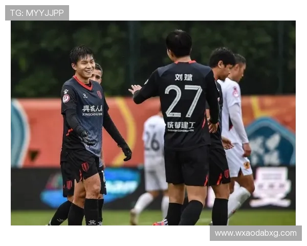 成都网球队与南京网球队赛后复盘分析双方状态与表现对比